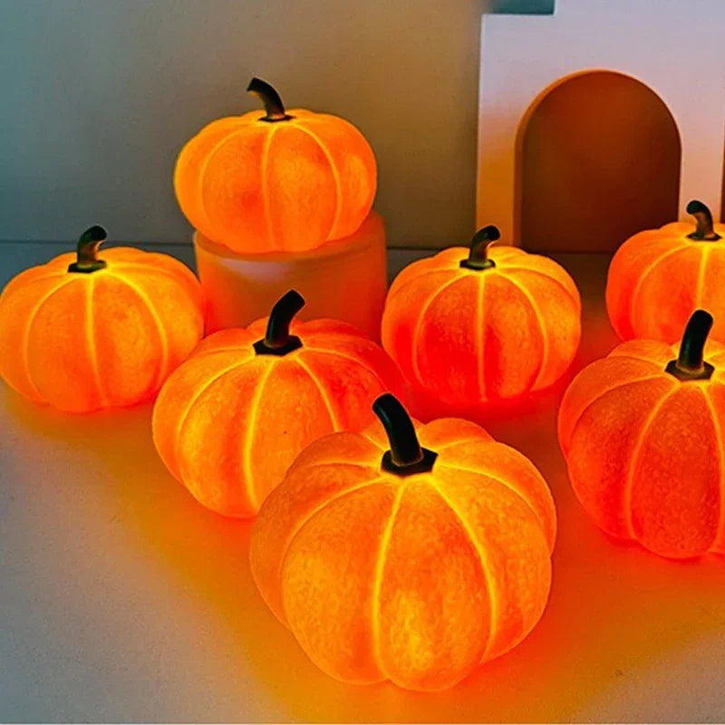 Halloween Pumpkin LED Night Light Battery Powered Warm Lantern for Kids Bedroom Decor Trick or Treat Party Home Holiday Decor